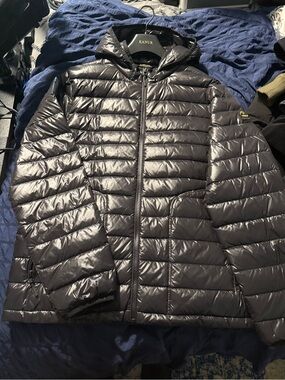 Kanuk Men's Black Hooded Puffer Jacket